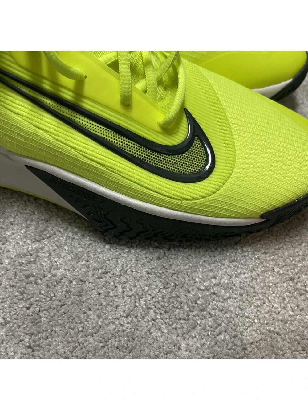 mens nike sneakers size 11.5